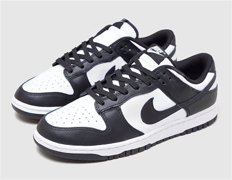 nike dunk mid zwart wit|nike dunk color shoes.